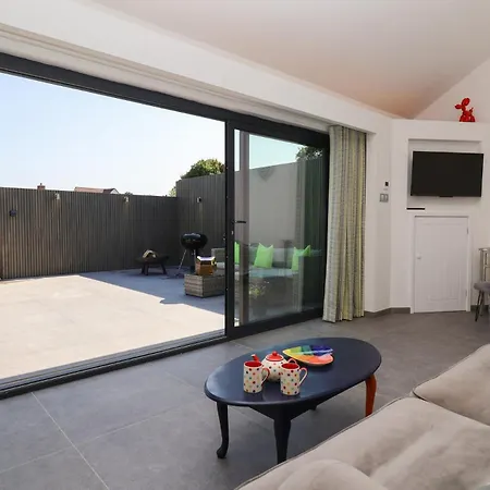 Ninky Nonk * Bristol