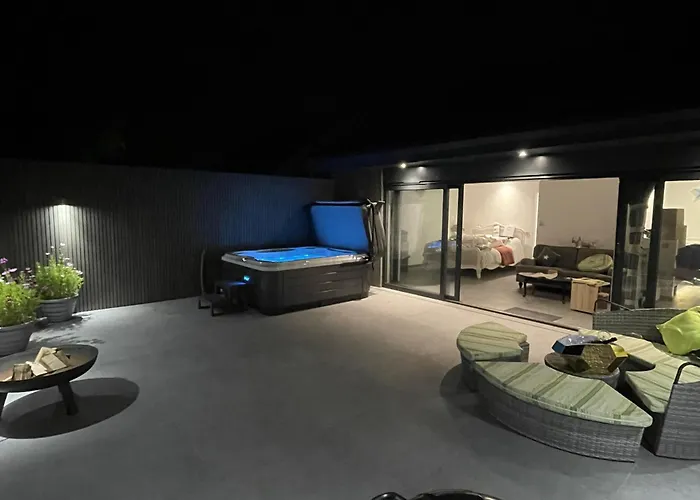 Ninky Nonk بيت للعطل *